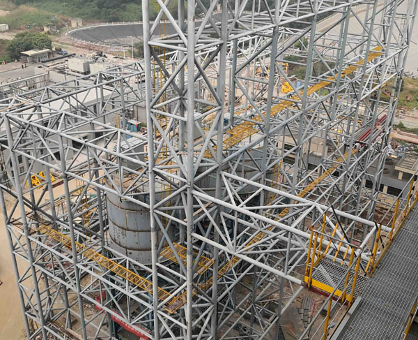 ���̰���